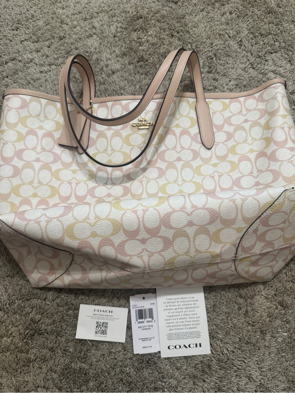 NWT Coach large City tote